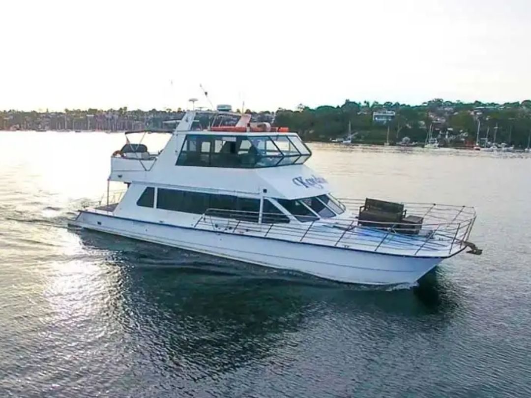 Kondor Boat Hire NYE 24/25