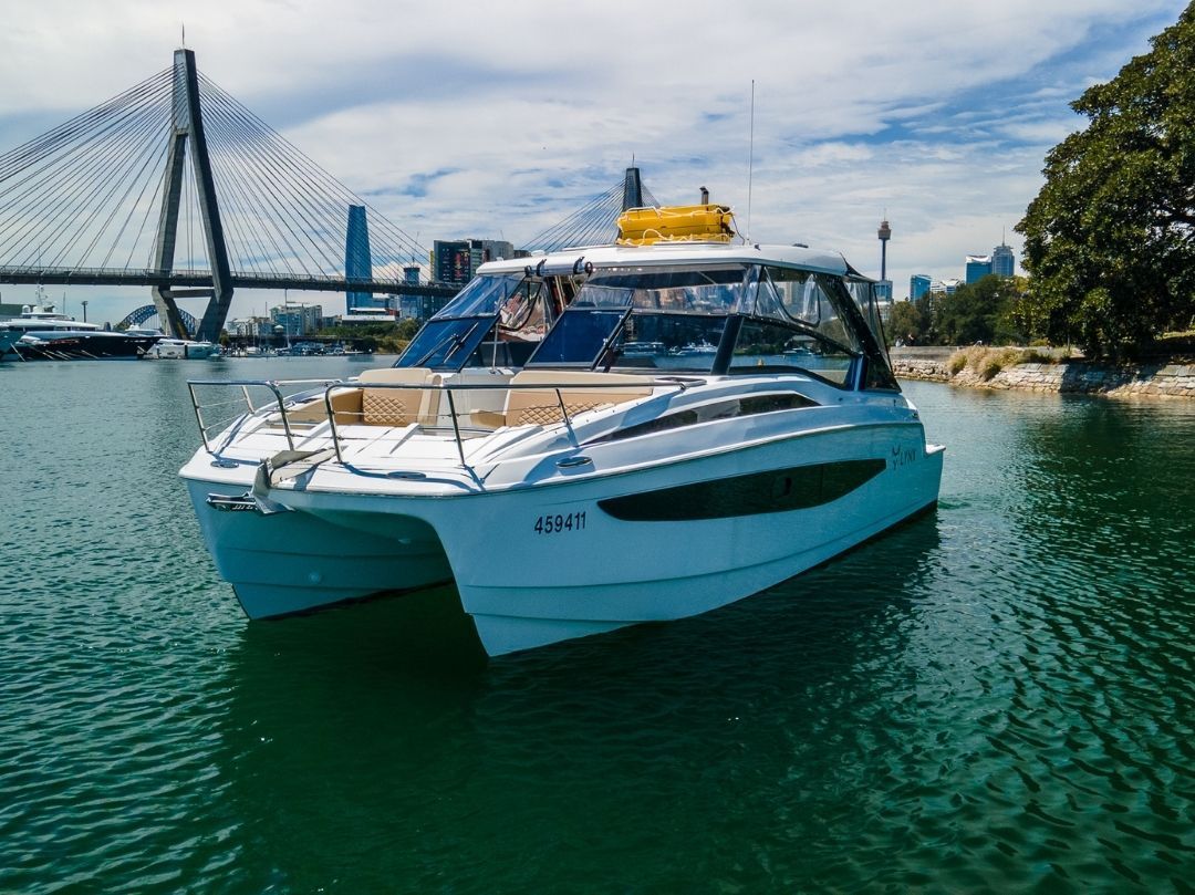 Lynx Boat Hire - Front View