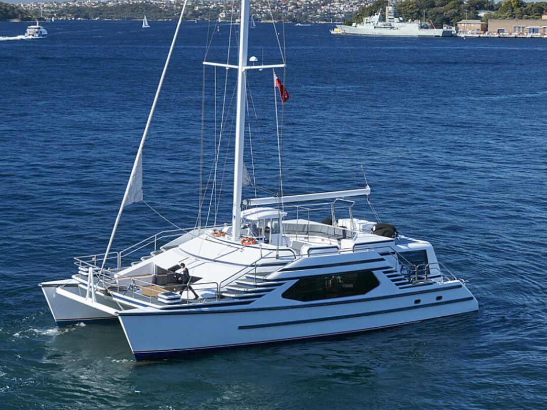 Sydney Crystal Boat Hire