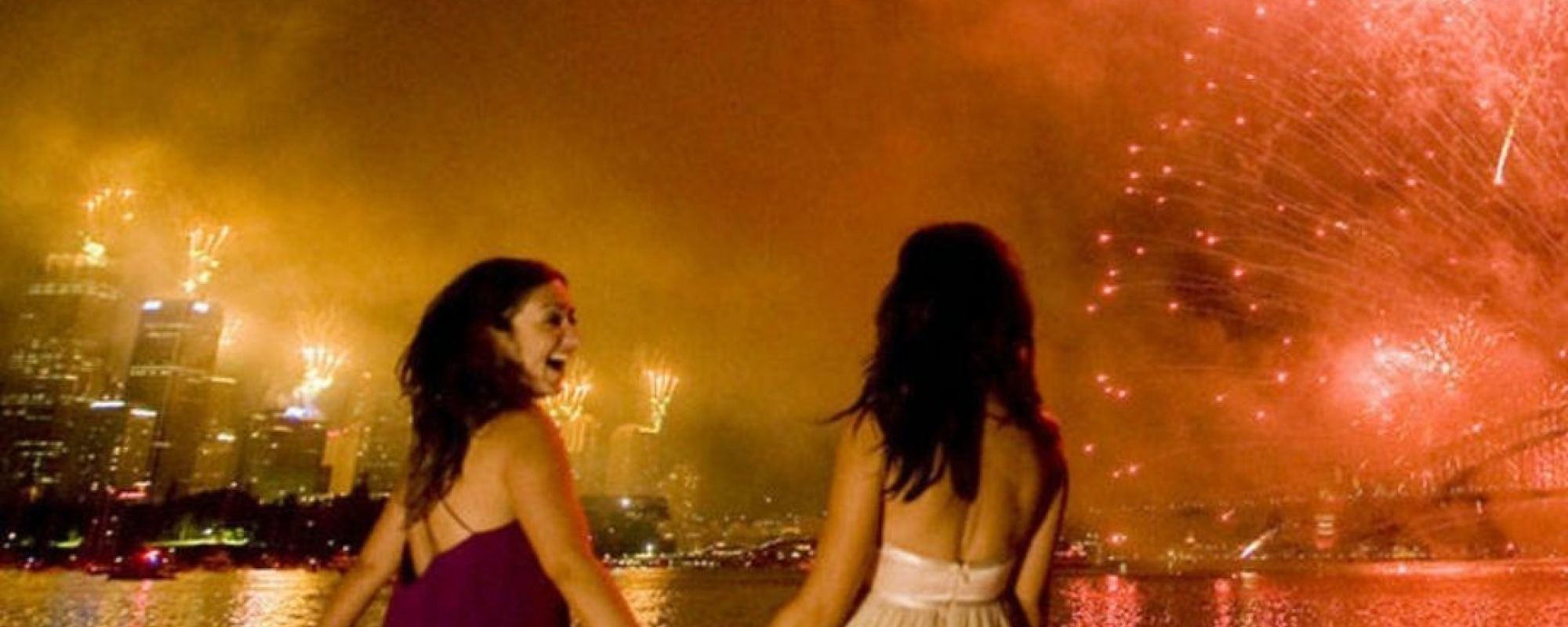 New Years Eve Sydney - Private Boat Hire - Girls Fireworks